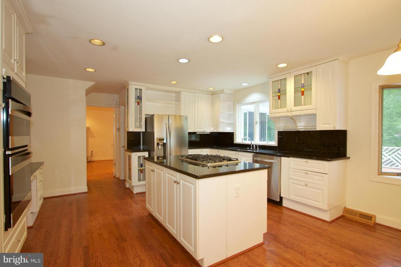 2512 Fox Road Fallston, MD 21047 - Photo 10 of 30 Kitchen