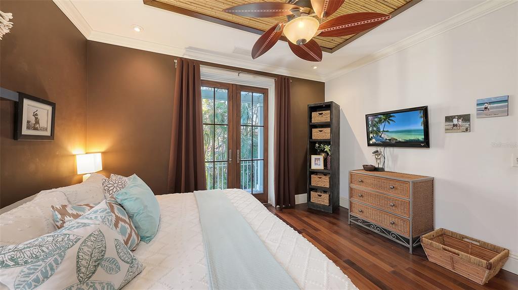 4941 Commonwealth Drive Sarasota, FL 34242 - Photo 54 of 88 Gallery Image 54