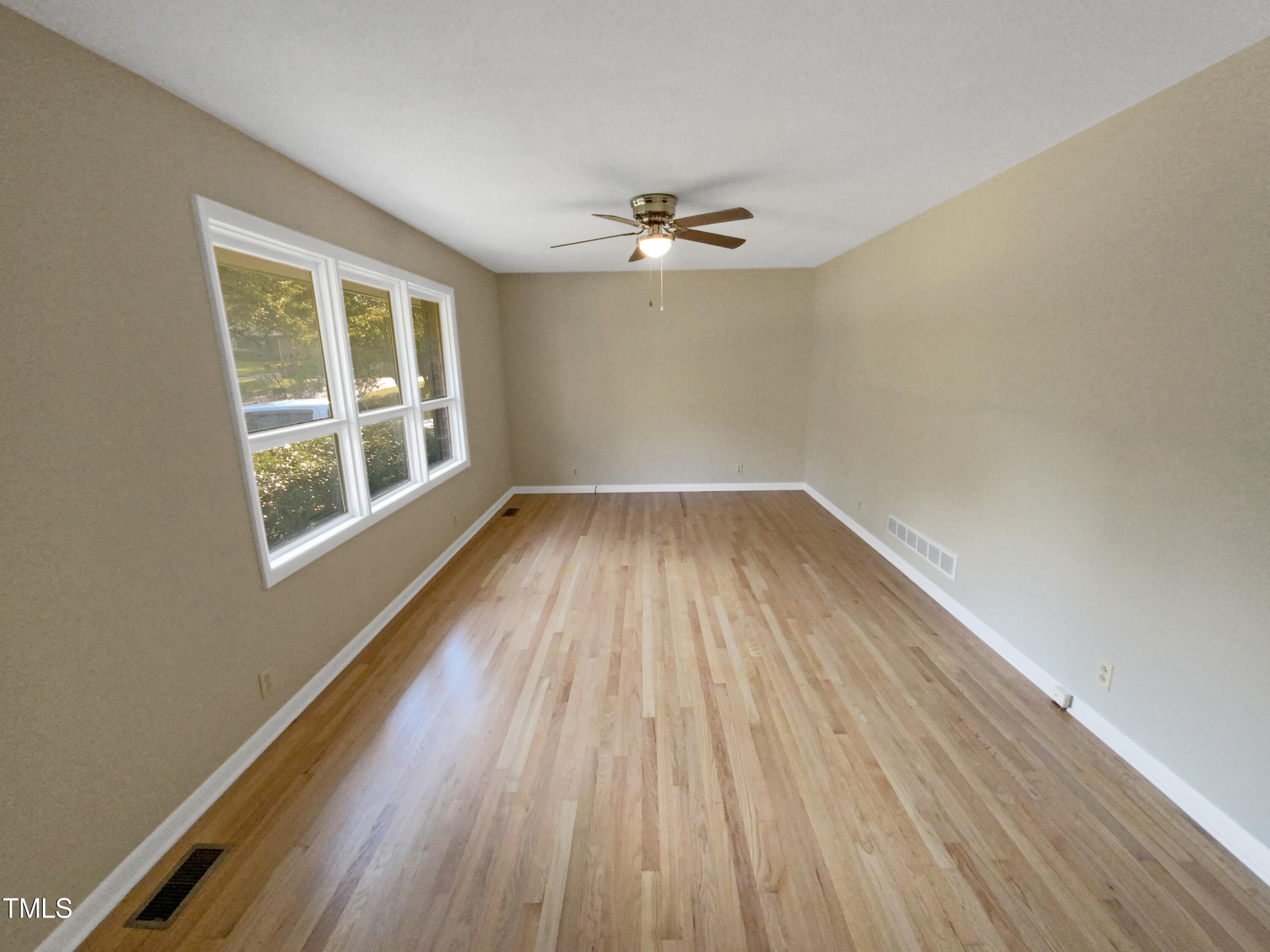 3512 Crofton Court Raleigh, NC 27604 - Photo 4 of 19 listing_3