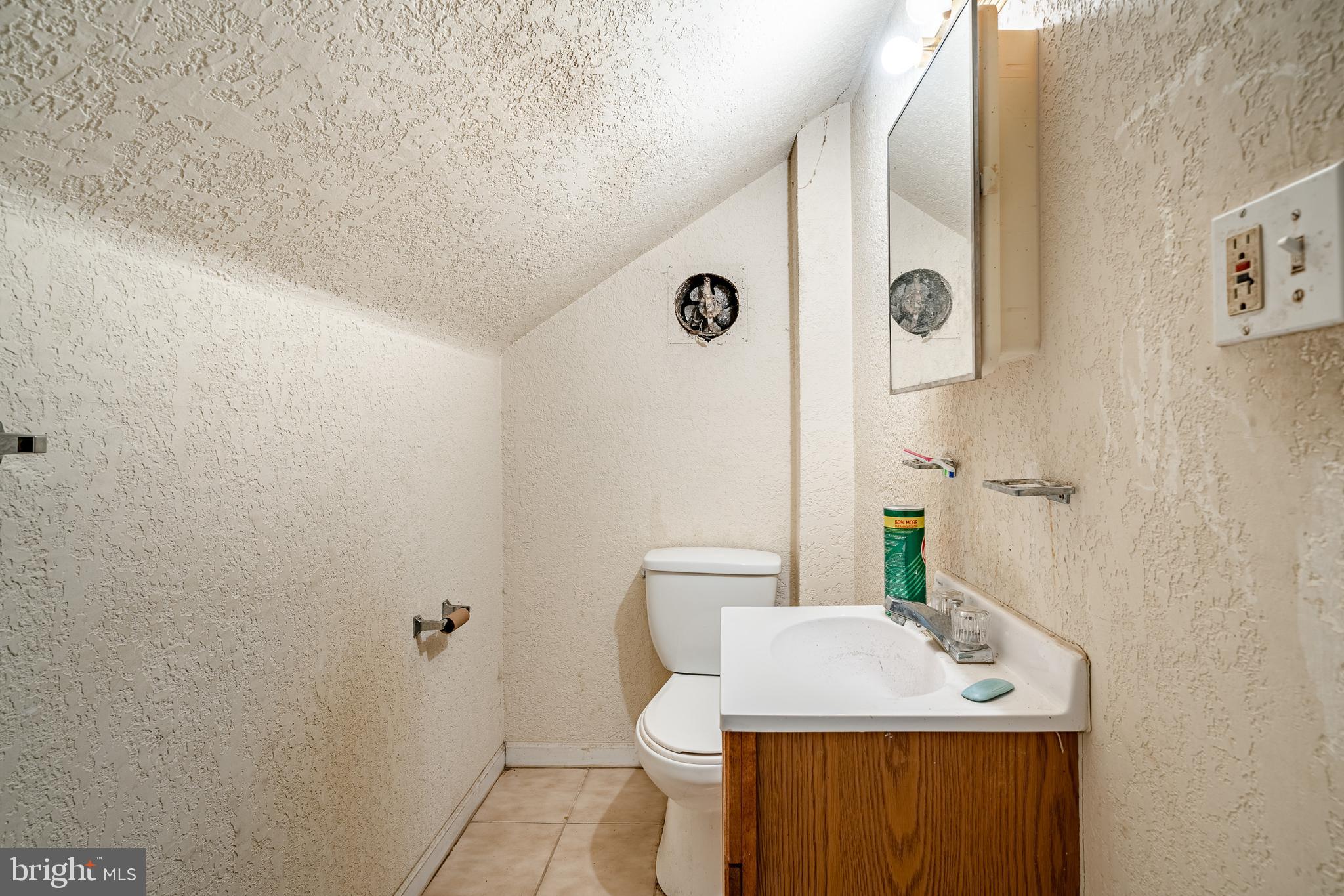 623 Greenhill Road Sharon Hill, PA 19079 - Photo 24 of 42 Gallery Image 24