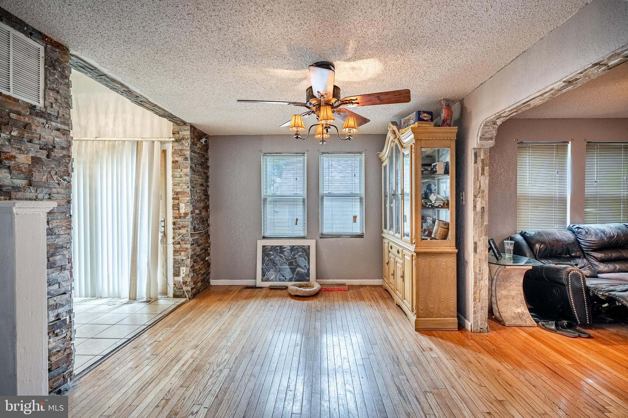 623 Greenhill Road Sharon Hill, PA 19079 - Photo 7 of 42 Gallery Image 7