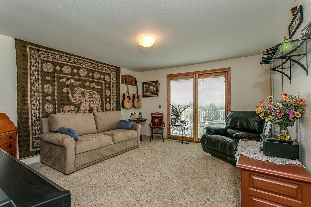 5215 Dark Hollow Road Medford, OR 97501 - Photo 24 of 35 Additional Photo