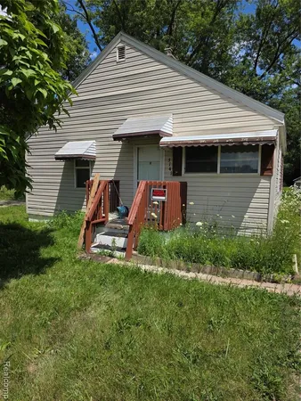 $70,000 | 3141 Myrton Street, Burton, MI 48529