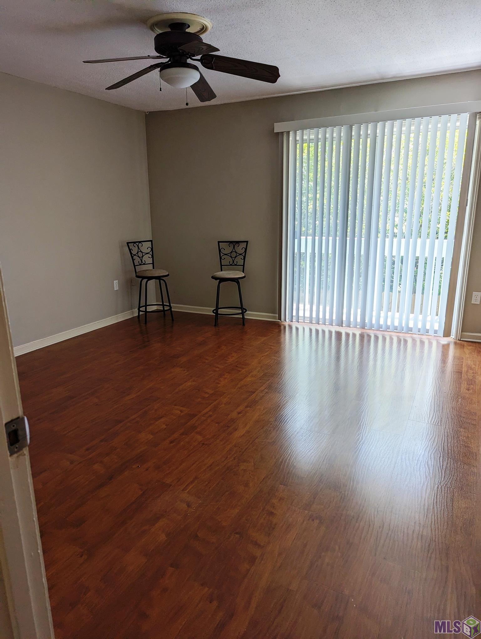2122 Stonehenge Avenue Baton Rouge, LA 70820 - Photo 8 of 14 primary bed