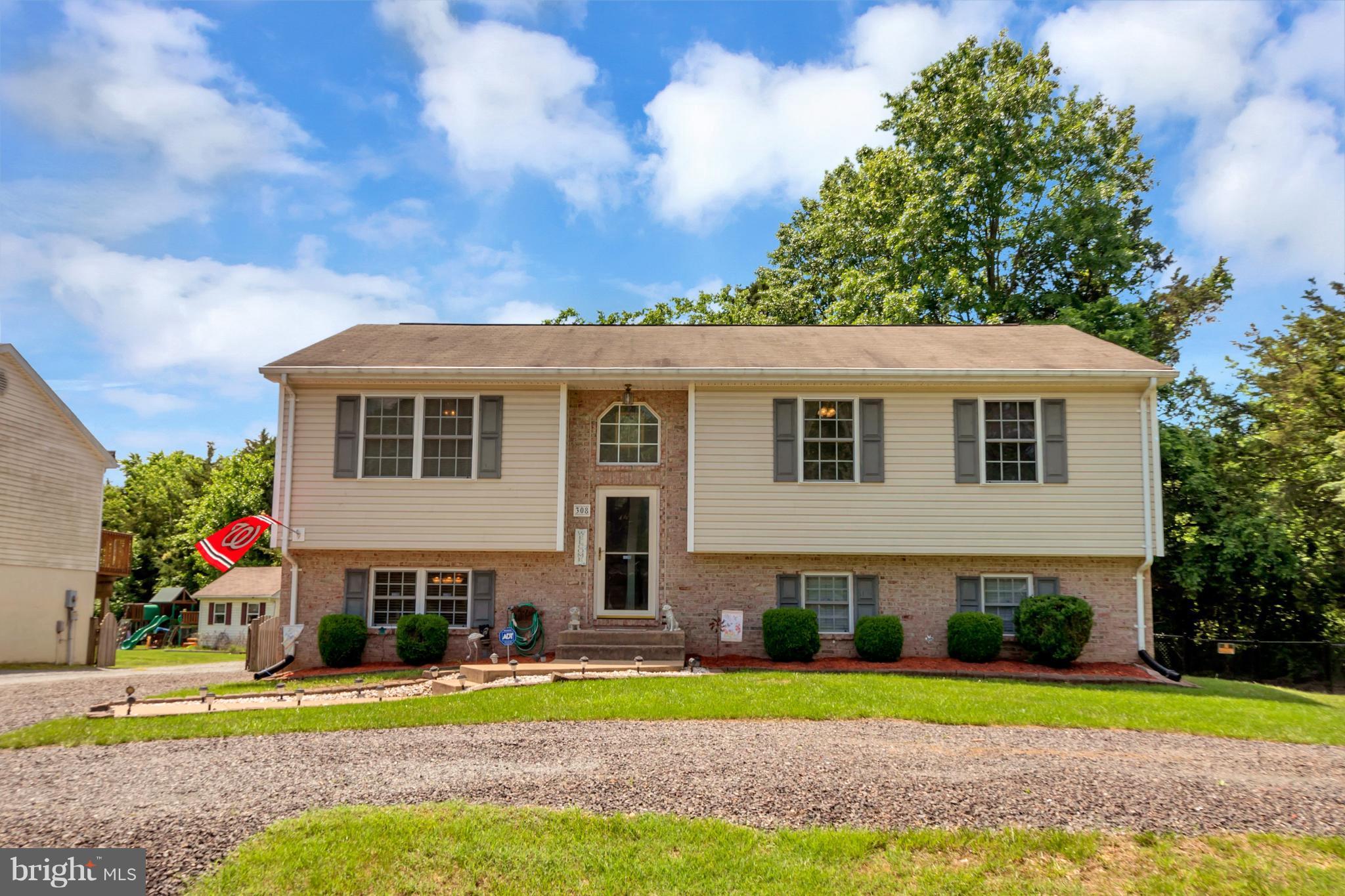 308 North Duey Road Remington, VA 22734 - Photo 1 of 30 Welcome Home!