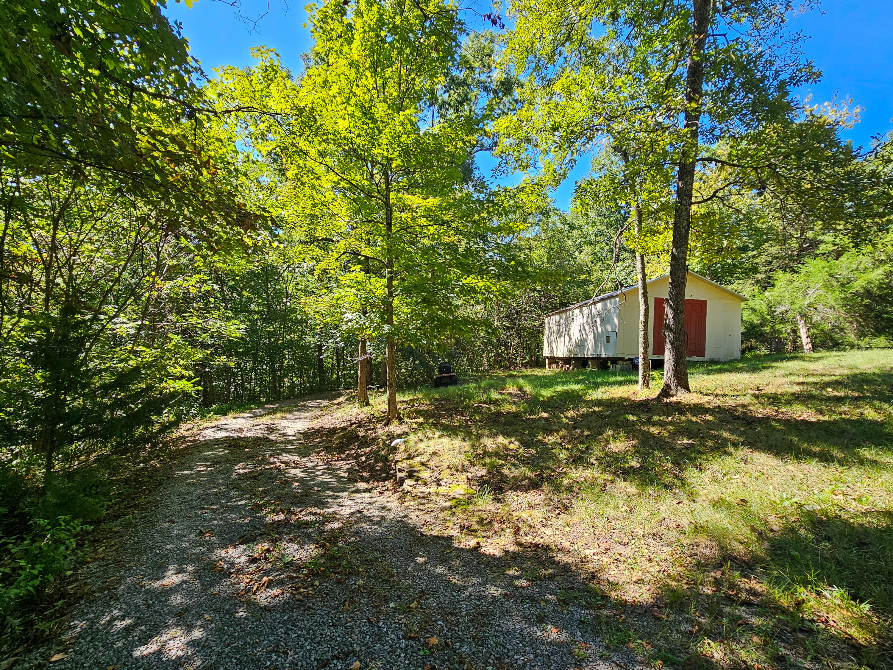 1960 Chestnut Grove Road Parksville, KY 40464 - Photo 17 of 25 20260925_123218