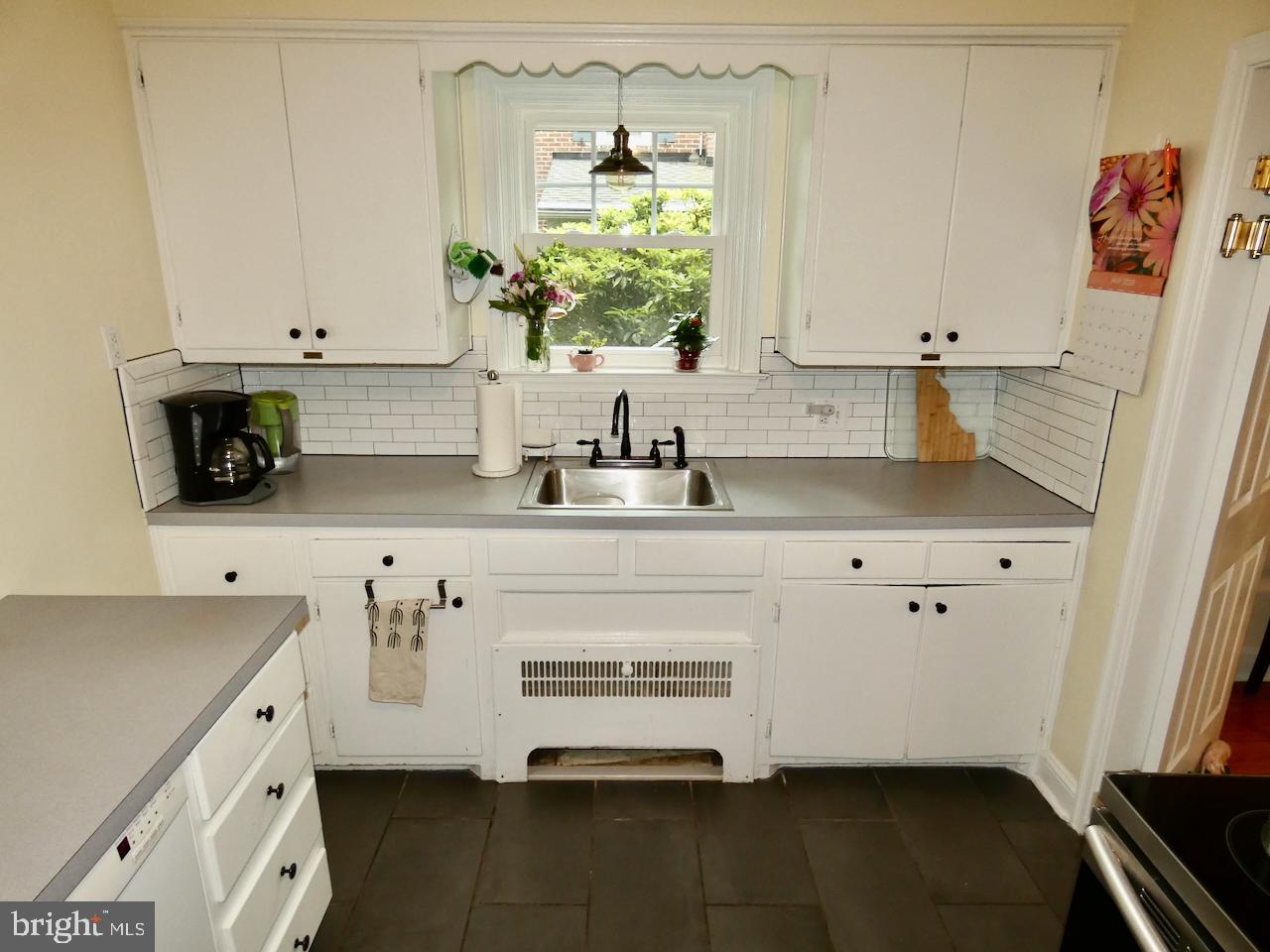 206 N Road Wilmington, DE 19809 - Photo 17 of 75 Updated Kitchen