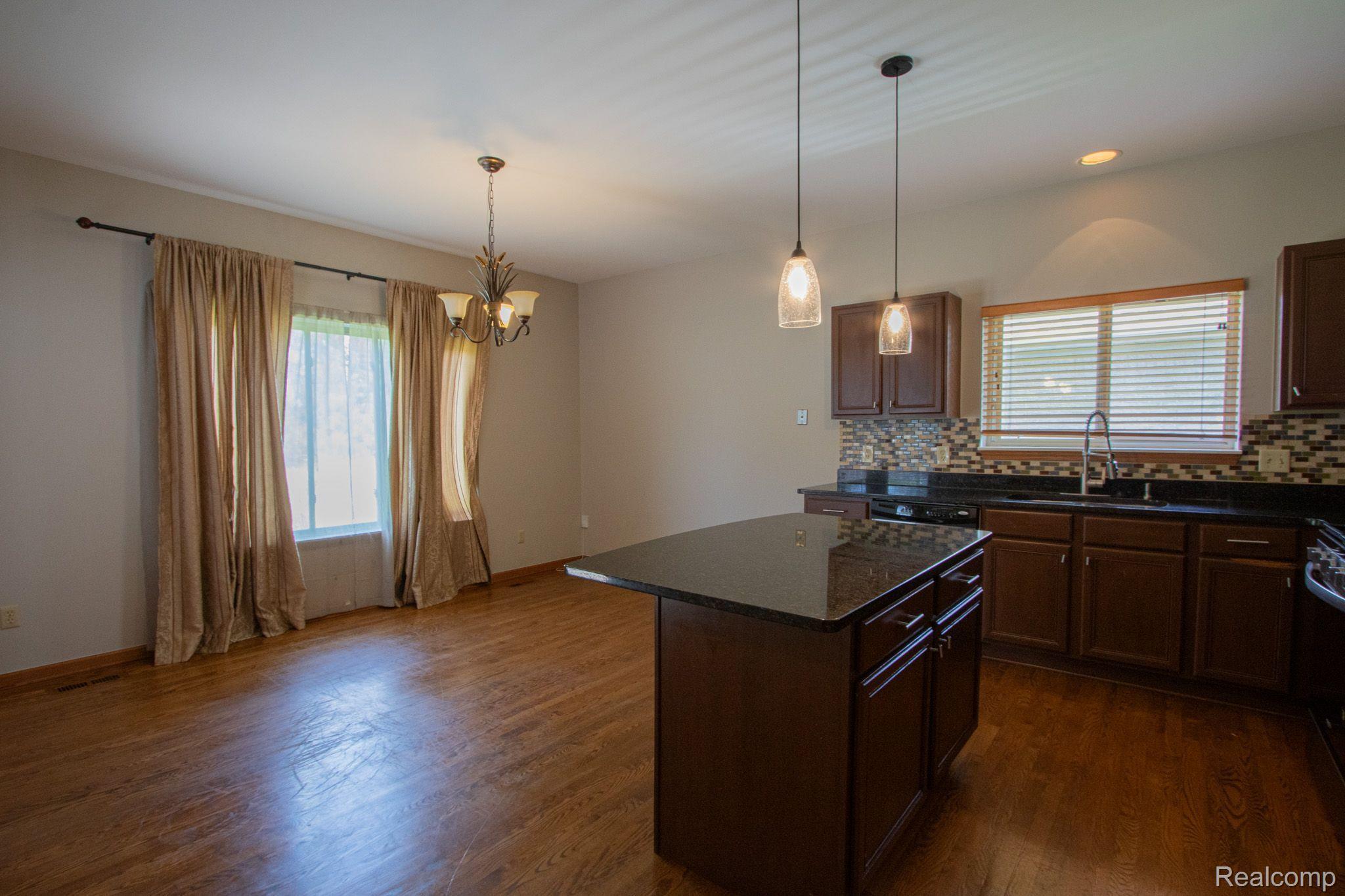 5529 Bedell Road Sterling Heights, MI 48310 - Photo 9 of 28 Gallery Image 9