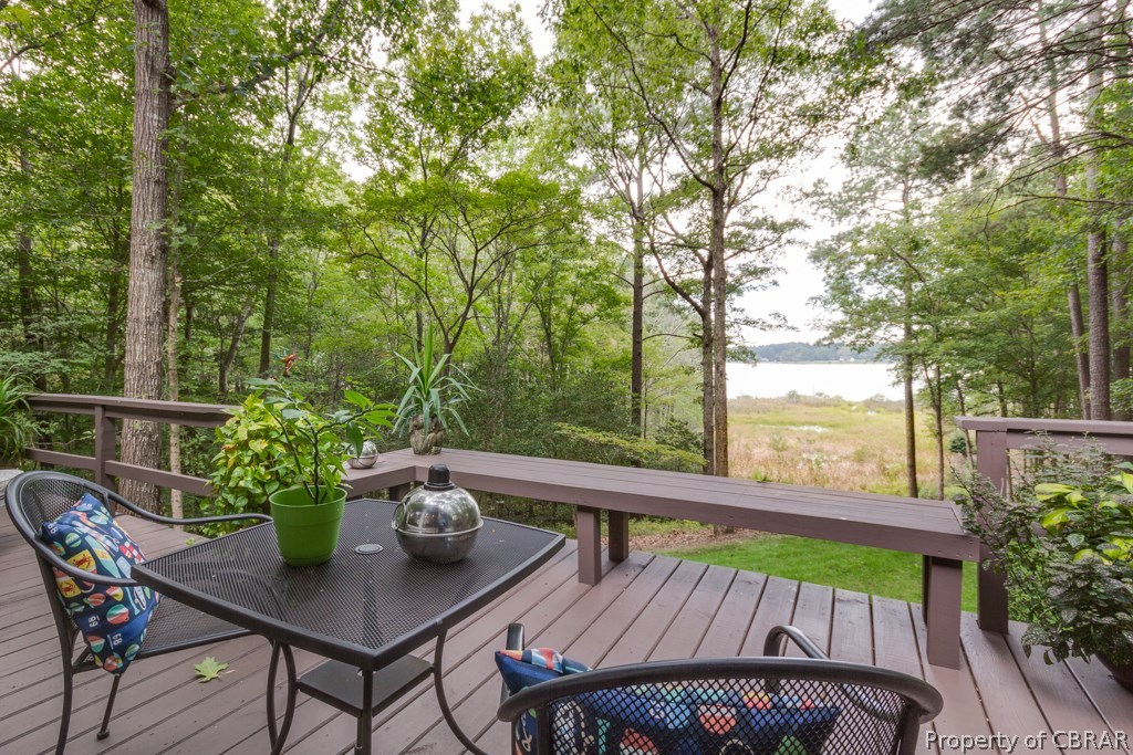 98 Ridge Road Hartfield, VA 23071 - Photo 14 of 43 Gallery Image 14