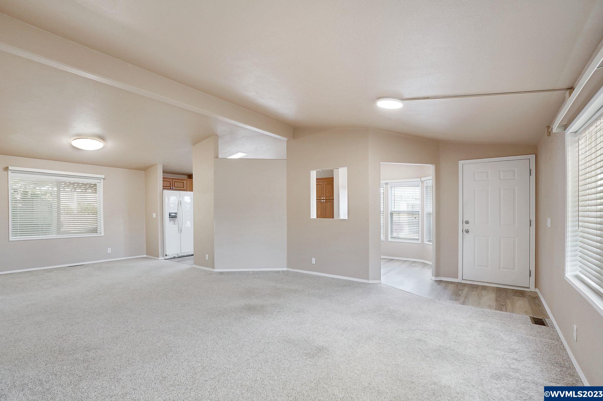 1630 Wallace Road Northwest, Unit 25 Salem, OR 97304 - Photo 5 of 30 Gallery Image 5