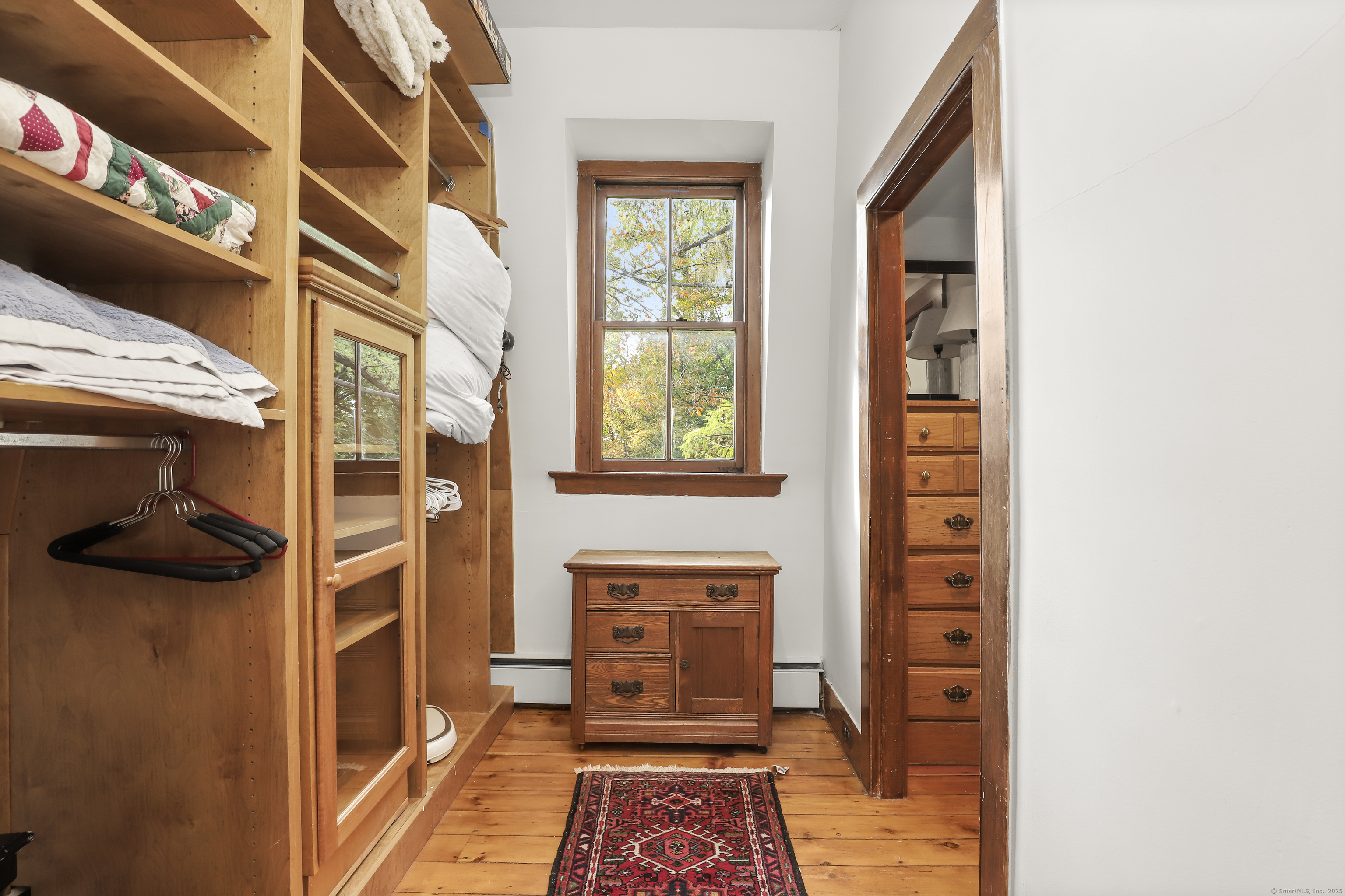 47 Hollow Tree Ridge Road Darien, CT 06820 - Photo 15 of 40