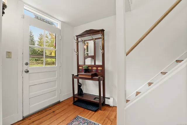 $1,750,000 | 47 Hollow Tree Ridge Road, Darien, CT 06820