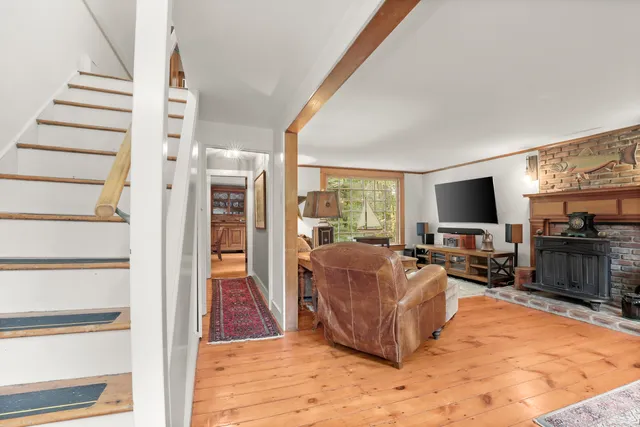 $1,750,000 | 47 Hollow Tree Ridge Road, Darien, CT 06820