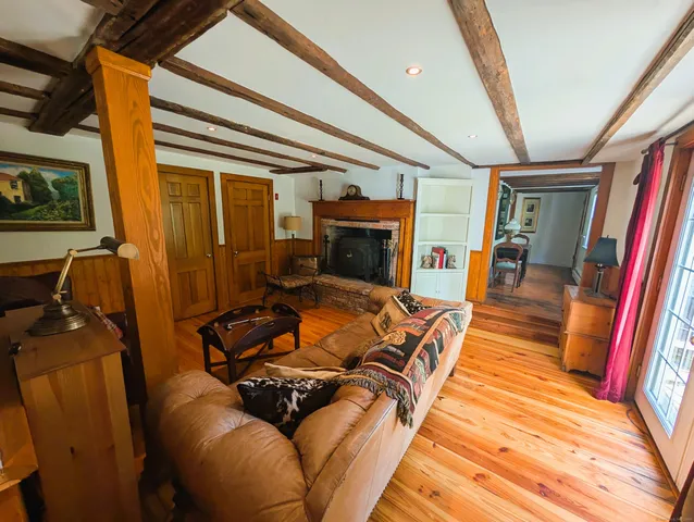 $1,750,000 | 47 Hollow Tree Ridge Road, Darien, CT 06820