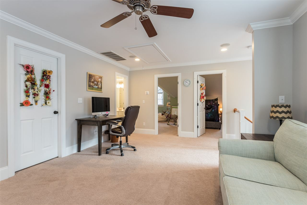 521 Dixie Trail Raleigh, NC 27607 - Photo 26 of 30 Photo 26