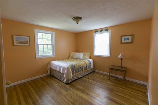 56 Gail Ann Road Billerica, MA 01821 - Photo 8 of 18