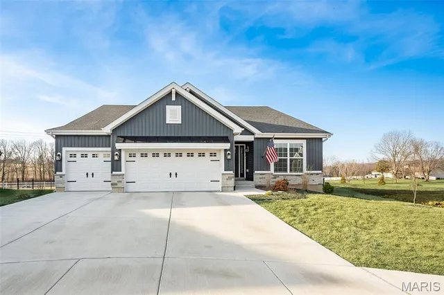 $539,900 | 2483 Chukka Drive, Eureka, MO 63025