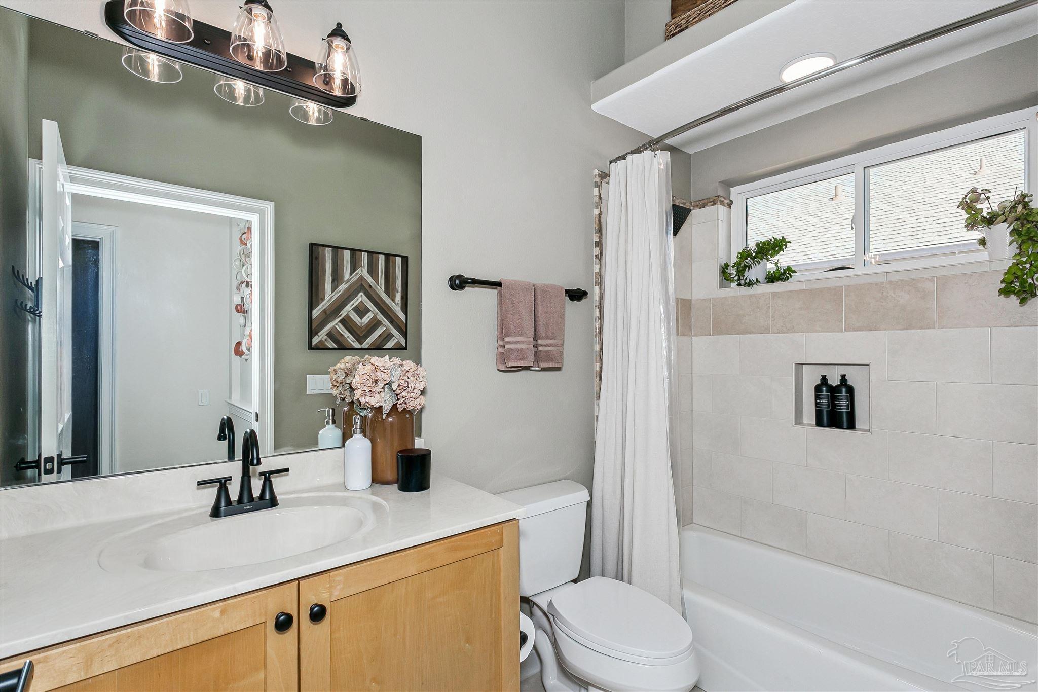 7502 Old Bay Pointe Road Milton, FL 32583 - Photo 34 of 51