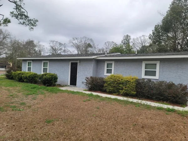 $1,775 | 1906 Karen Lane, Tallahassee, FL 32304