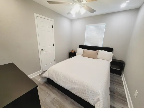 $1,775 | 1906 Karen Lane, Tallahassee, FL 32304