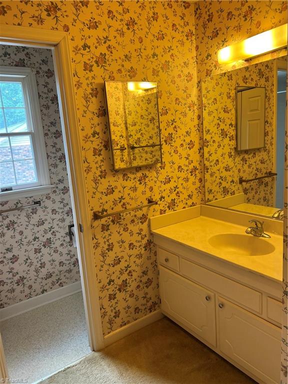 410 Traceway Road High Point, NC 27265 - Photo 14 of 27 Main Bathroom