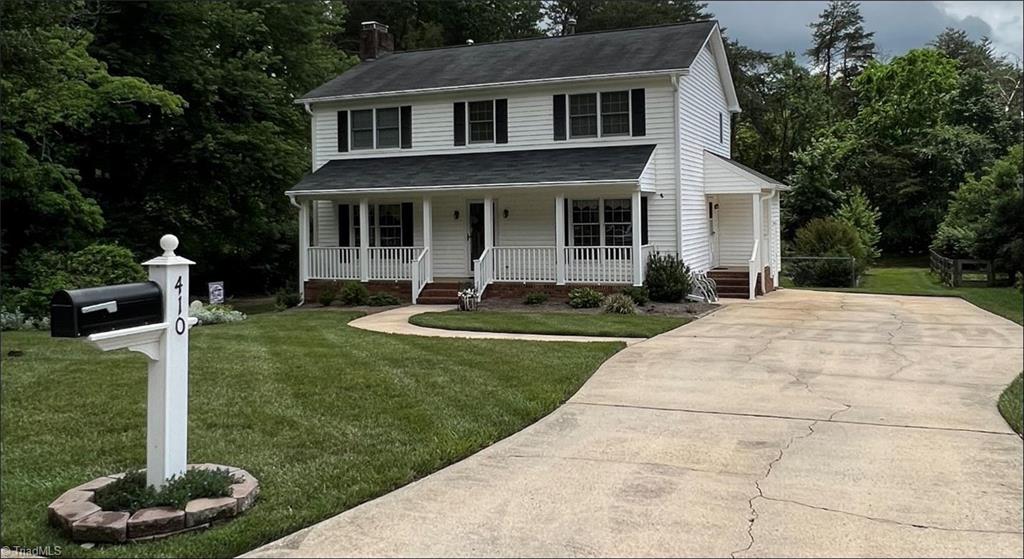410 Traceway Road High Point, NC 27265 - Photo 2 of 27 Front