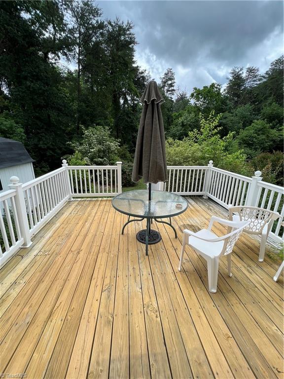 410 Traceway Road High Point, NC 27265 - Photo 21 of 27 DECK