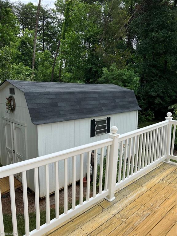 410 Traceway Road High Point, NC 27265 - Photo 22 of 27 Storage Building