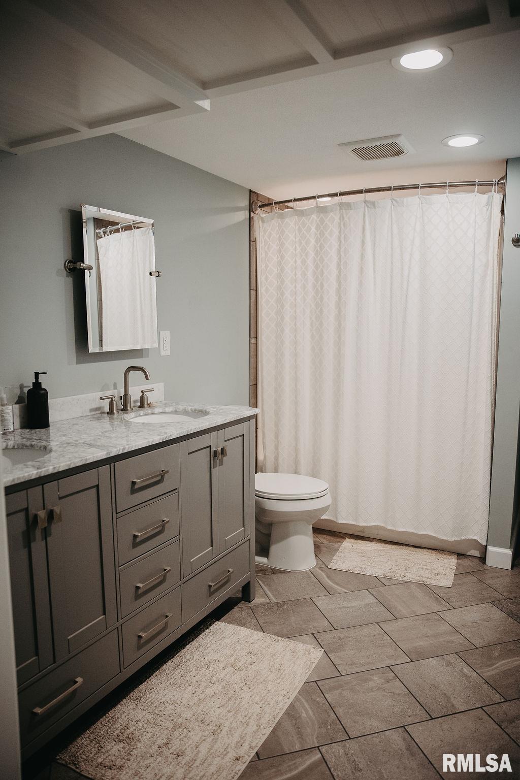 161 Penny Lane Macomb, IL 61455 - Photo 14 of 30