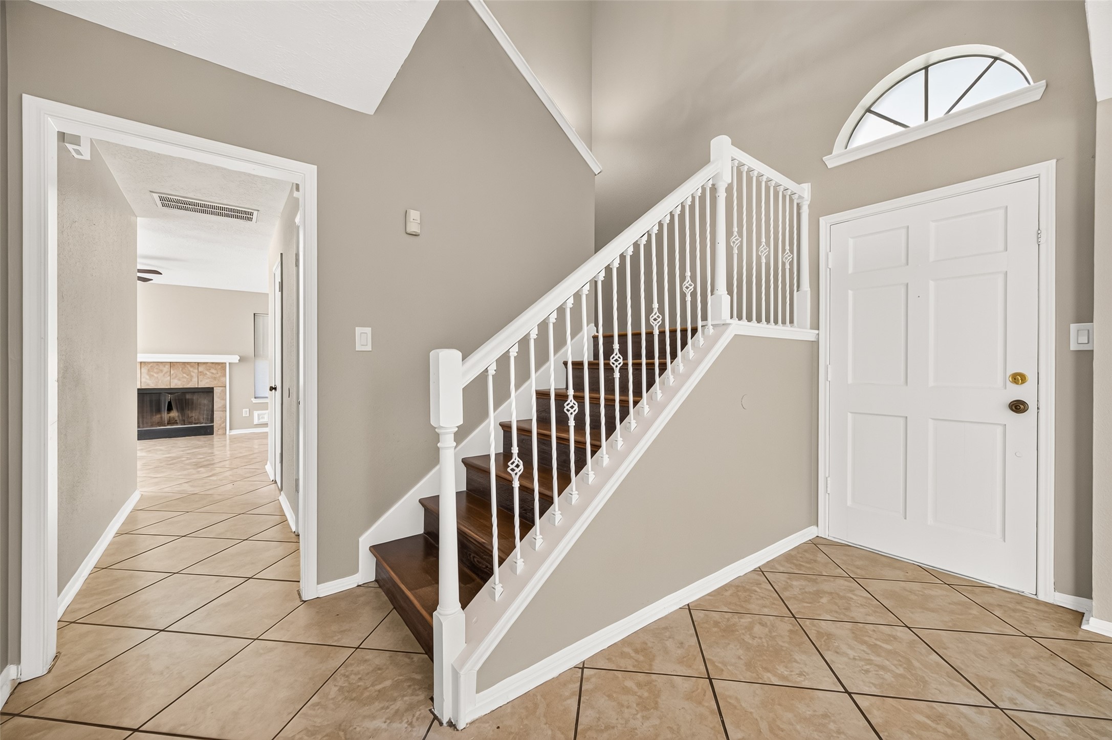 5631 Roserock Lane Spring, TX 77379 - Photo 8 of 50 Gallery Image 8