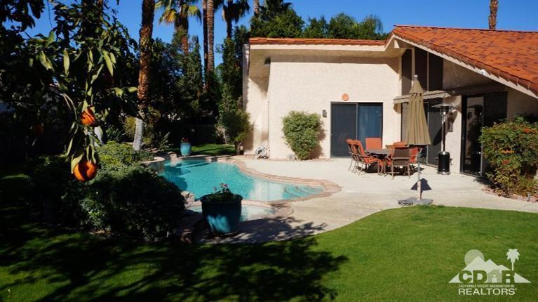 2 Lincoln Place Rancho Mirage, CA 92270 - Photo 20 of 25 a view of backyard with a patio and plants