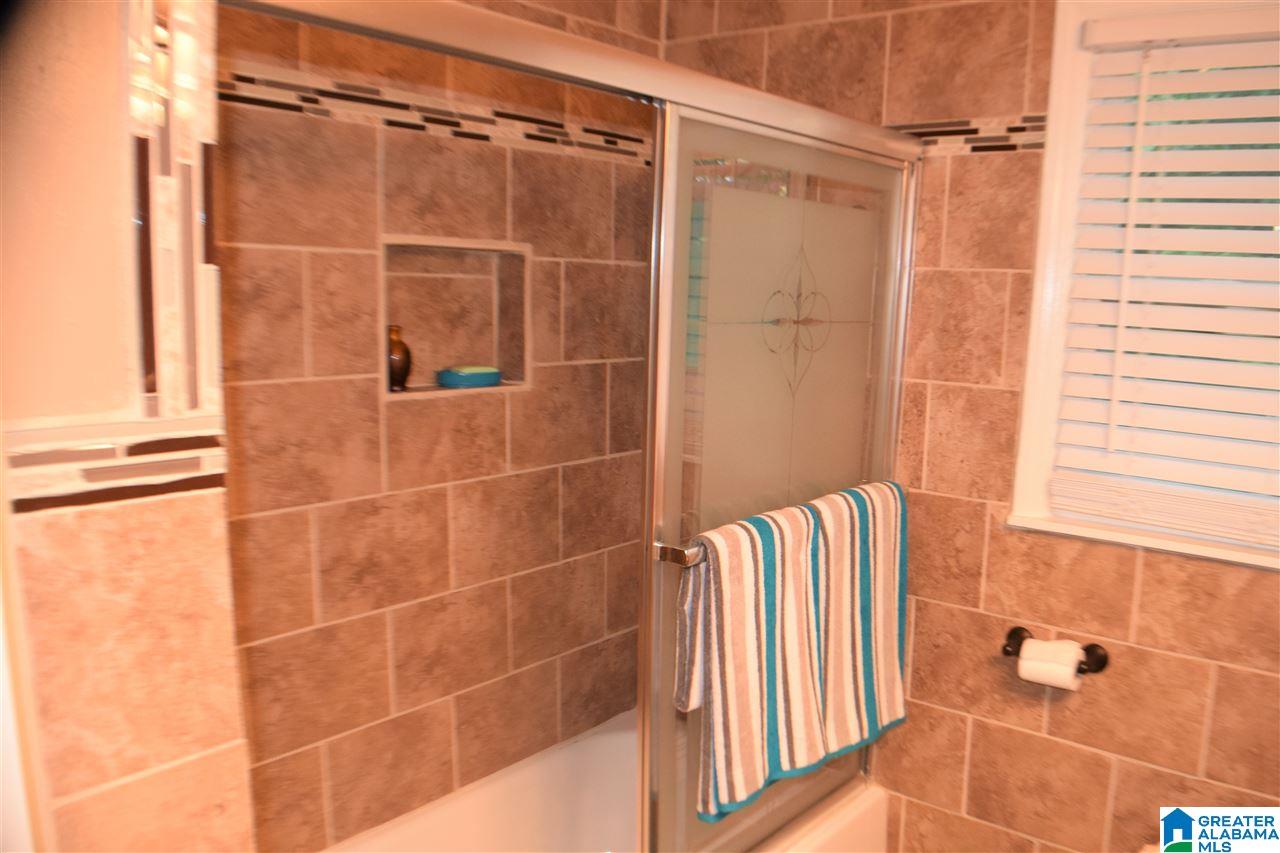 204 Red Lane Road Birmingham, AL 35215 - Photo 2 of 22