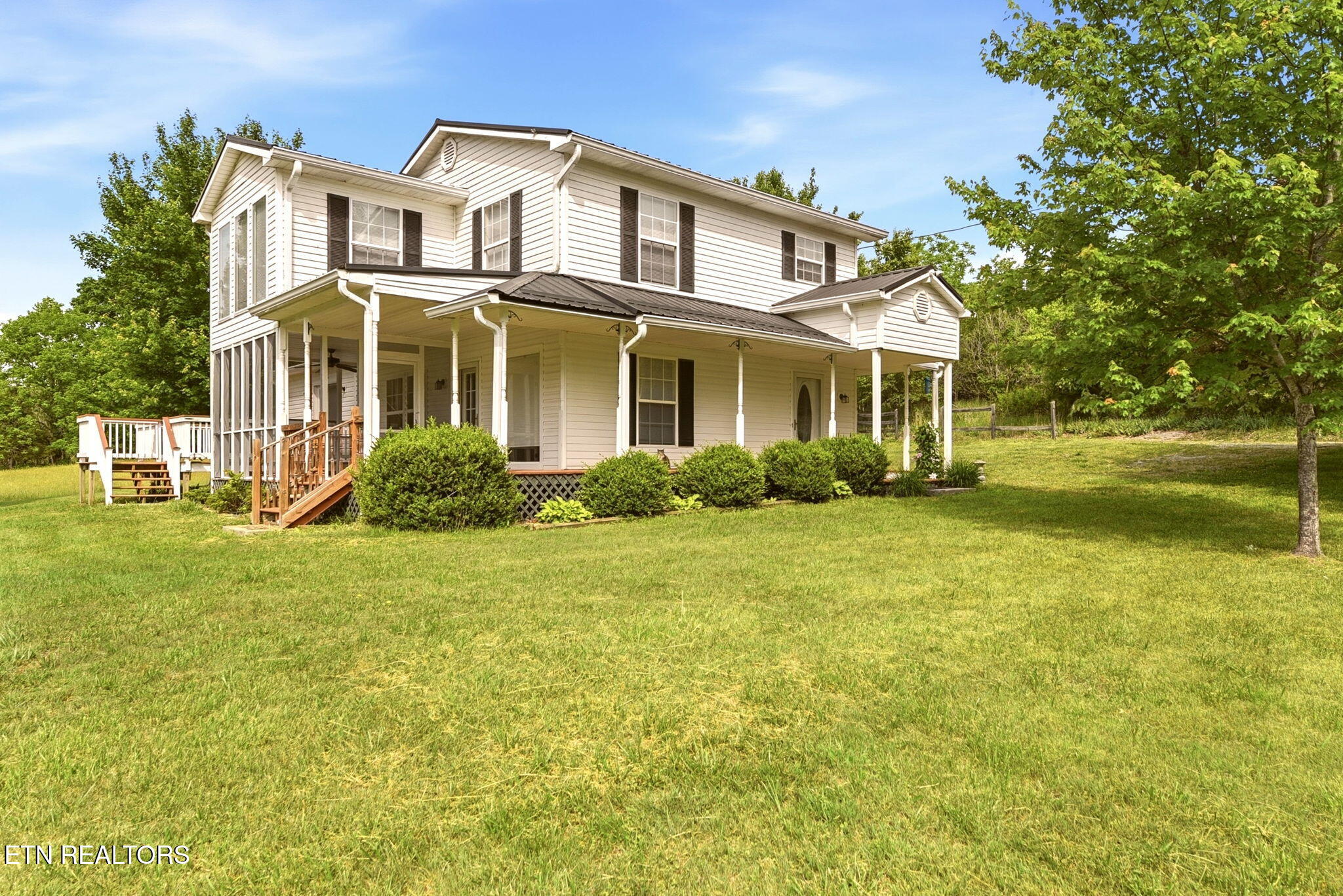 357 Neal Road Tazewell, TN 37879 - Photo 2 of 52 2-web-or-mls-DSC_9687