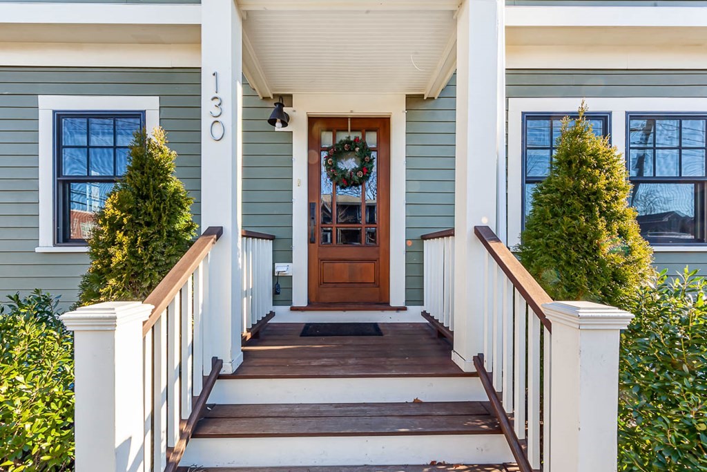 130 Renfrew Street Arlington, MA 02476 - Photo 2 of 42