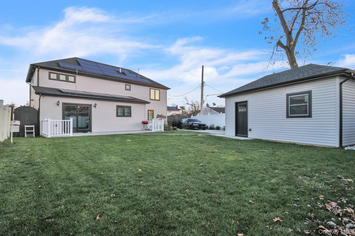 858 Prescott Street Valley Stream, NY 11580 - Photo 34 of 35