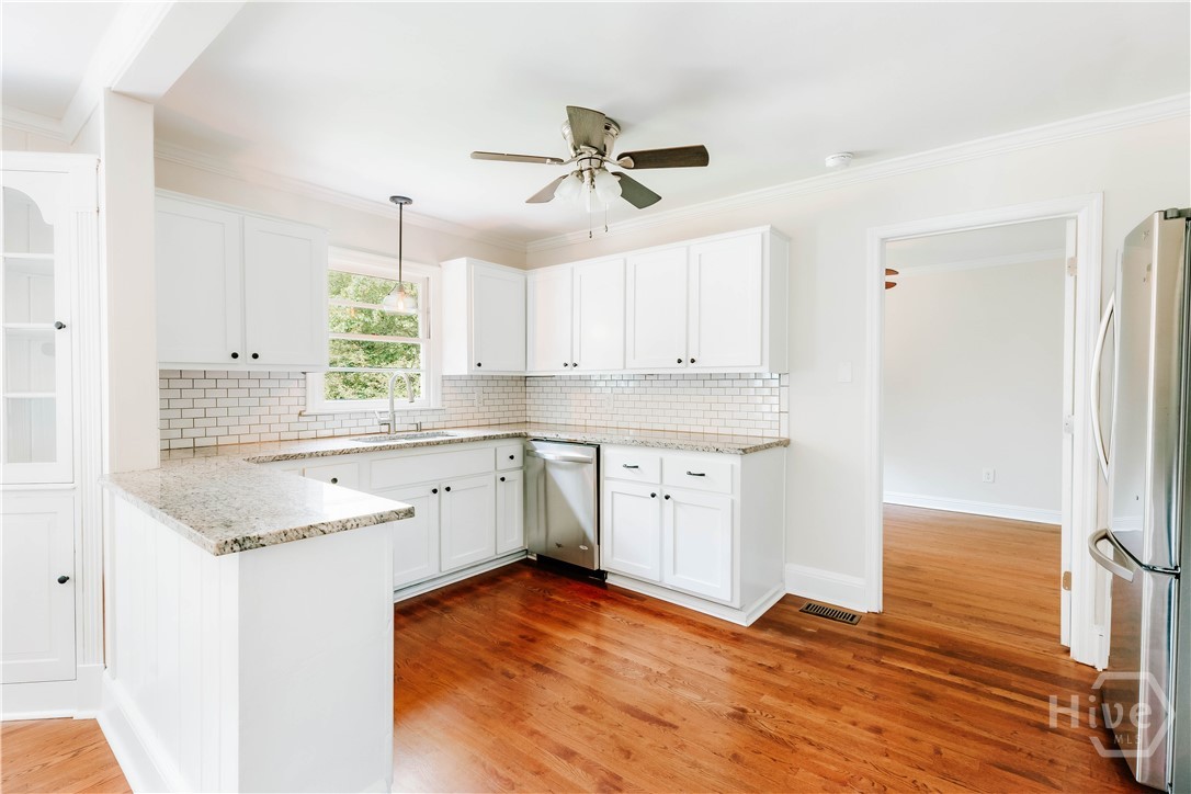 406 Sunset Drive Athens, GA 30606 - Photo 13 of 46