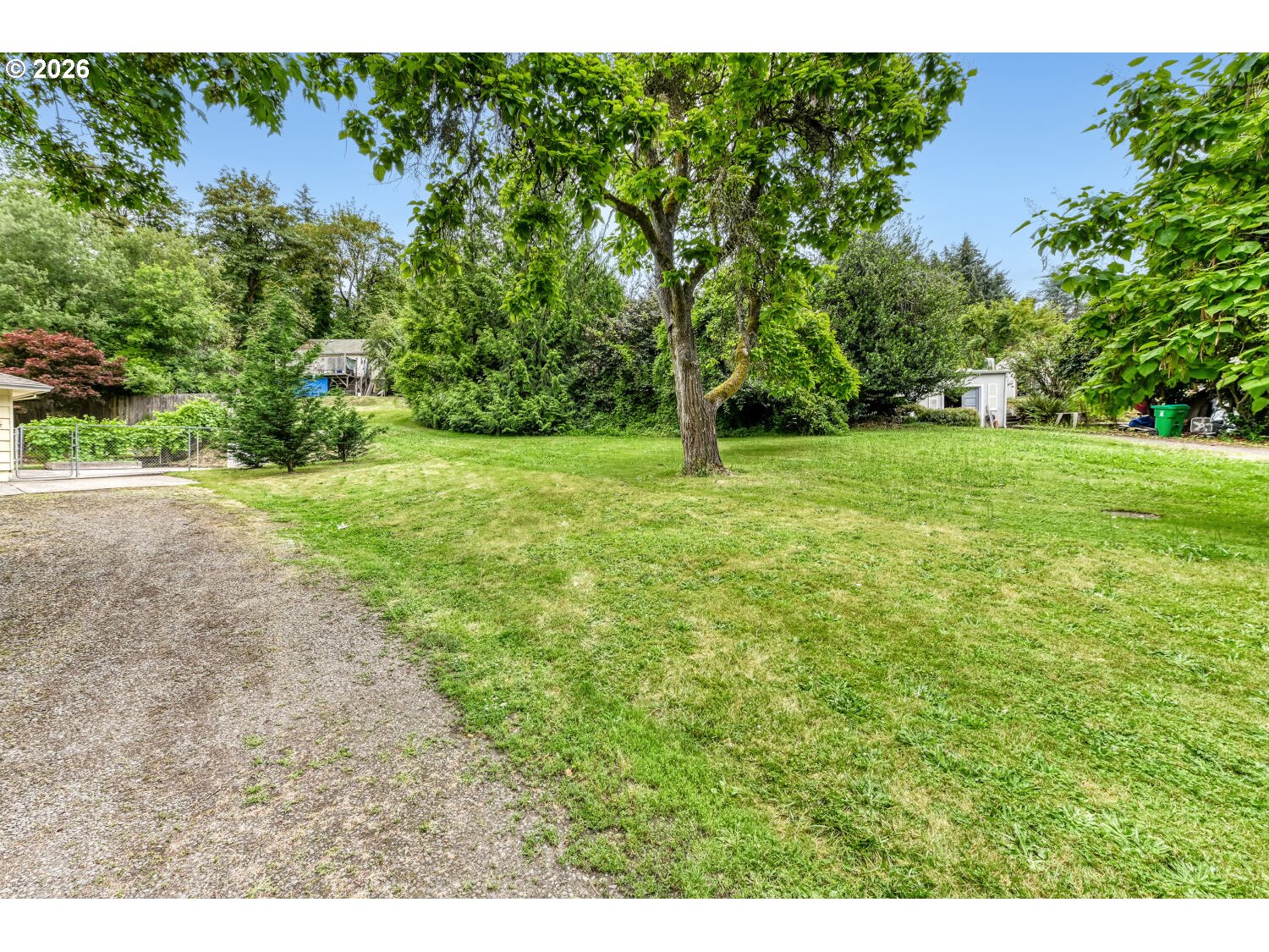 9314 Southwest Terwilliger Boulevard Portland, OR 97219 - Photo 26 of 27
