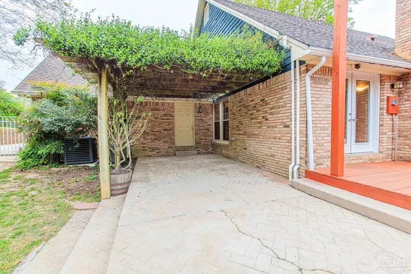 $604,000 | 3777 Scenic Ridge Drive, Pensacola, FL 32514