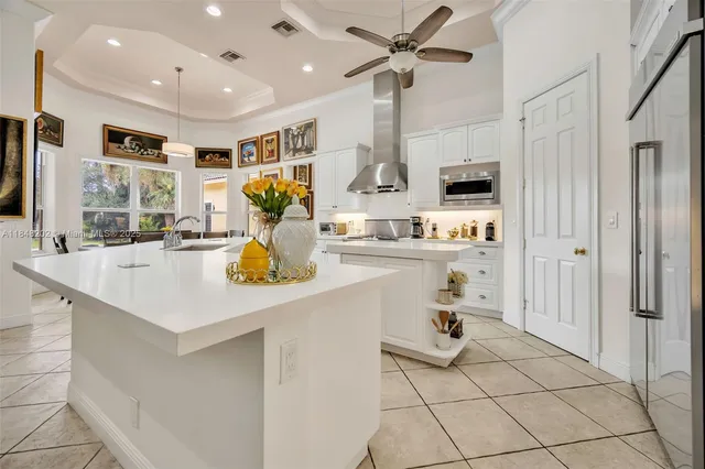 $4,700,000 | 14211 Southwest 63rd Street, Southwest Ranches, FL 33330