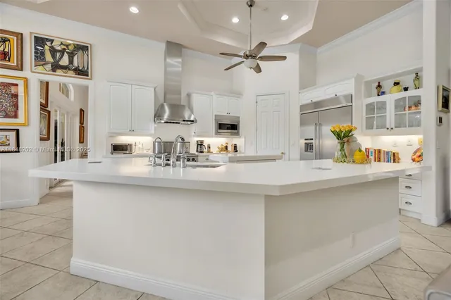 $4,700,000 | 14211 Southwest 63rd Street, Southwest Ranches, FL 33330