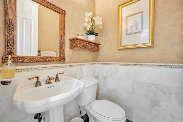 $4,700,000 | 14211 Southwest 63rd Street, Southwest Ranches, FL 33330