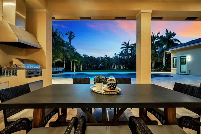 $4,700,000 | 14211 Southwest 63rd Street, Southwest Ranches, FL 33330