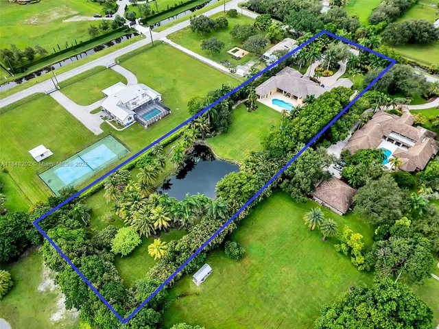 $4,700,000 | 14211 Southwest 63rd Street, Southwest Ranches, FL 33330