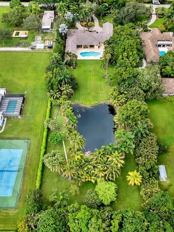 $4,700,000 | 14211 Southwest 63rd Street, Southwest Ranches, FL 33330