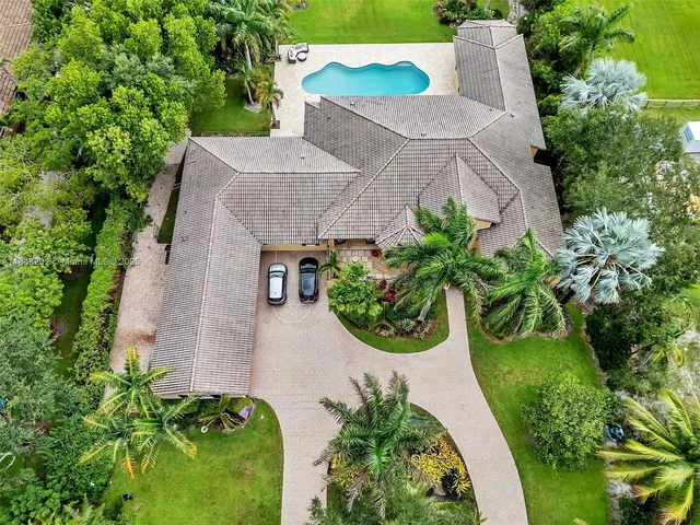 $4,700,000 | 14211 Southwest 63rd Street, Southwest Ranches, FL 33330