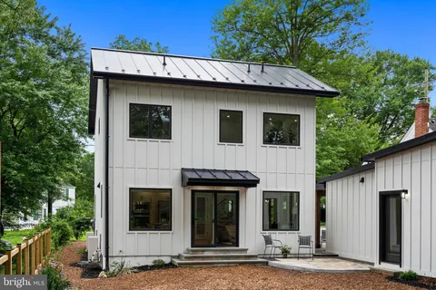 $1,295,000 | 906 Wade Avenue, Rockville, MD 20851