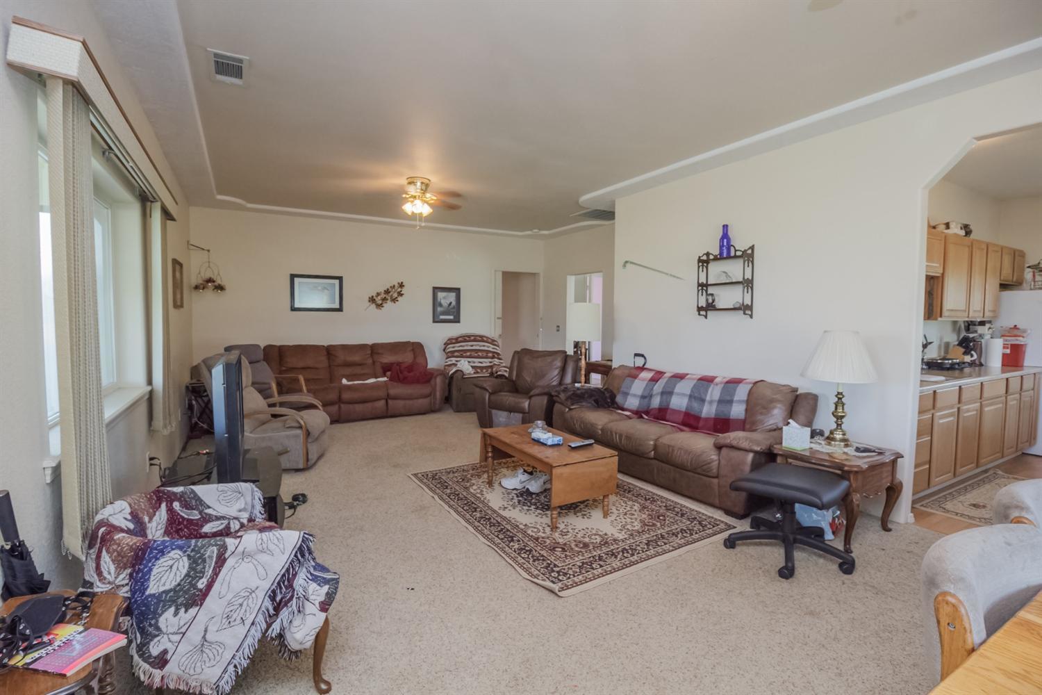 4074 Antelope Road White City, OR 97503 - Photo 20 of 35 a living room with furniture and wooden floor