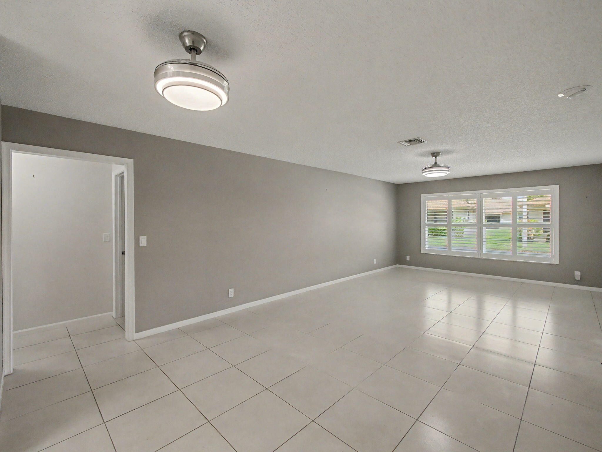 4500 Ficus Tree Road Boynton Beach, FL 33436 - Photo 10 of 26 5-web-or-mls-006