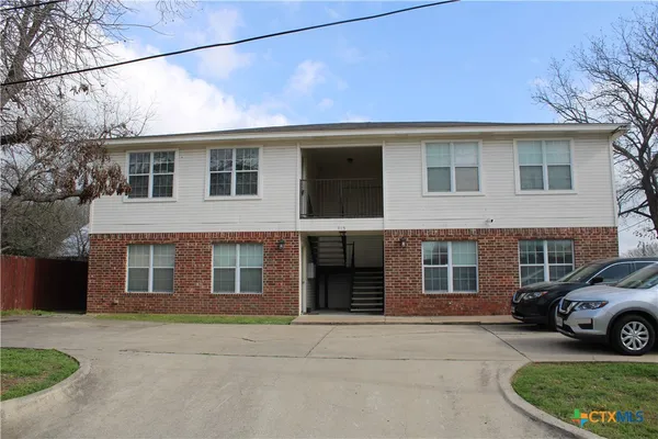 $1,100 | 415 East 4th Avenue, Belton, TX 76513