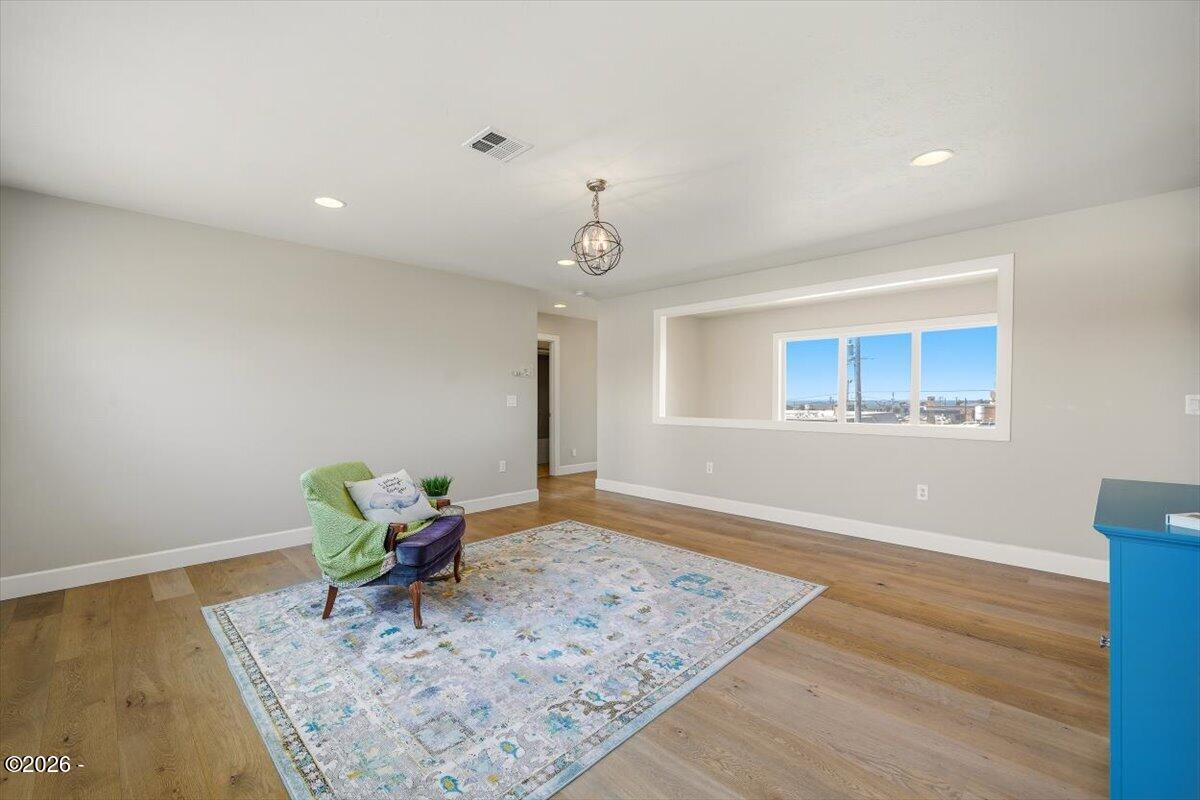 811 Southwest 12th Street Newport, OR 97365 - Photo 41 of 85